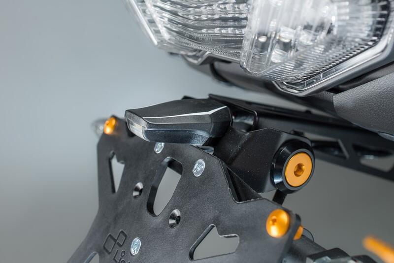 Porta Targa Regolabile per Yamaha A1
